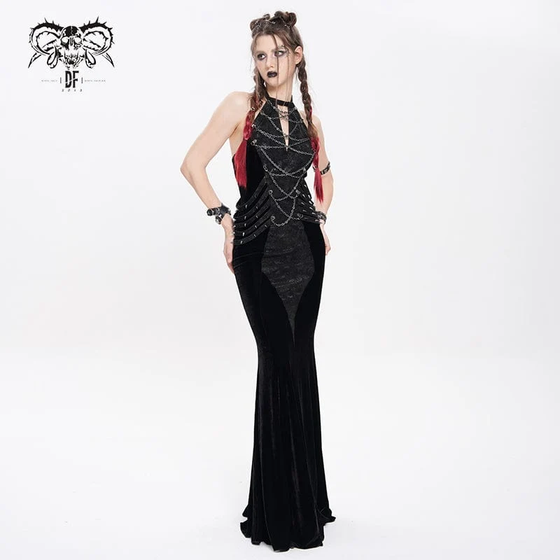 Punk-Brautkleid mit Nieten, Kettenriemen und Neckholder