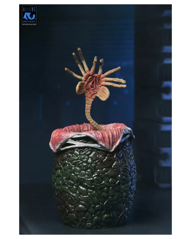 NECA Aliens 40th Anniversary Warrior Xenomorph Ultimate Action Figur 23cm