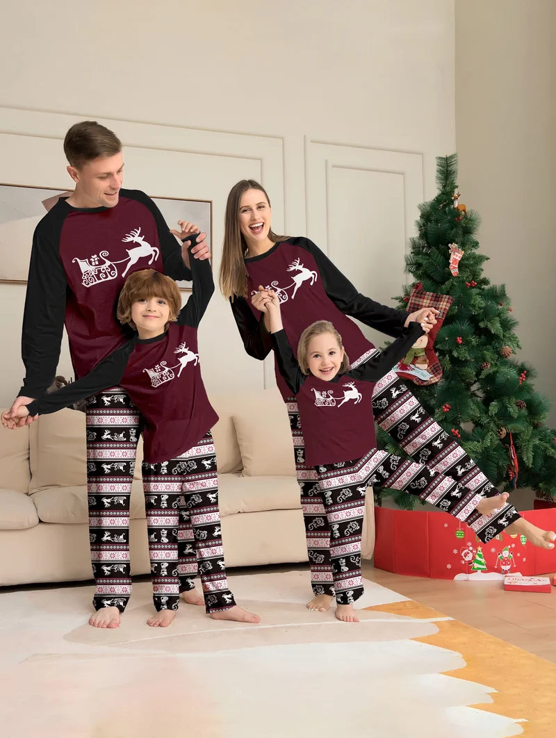 Weihnachtspyjama Familie schwarz