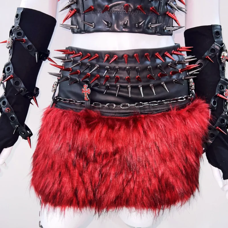 Leather o ring rivet applique chain top