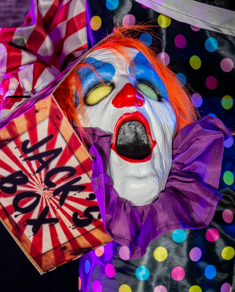 Mr. Smiles Horrorclown Animatronic mit Jump-Scare 172cm