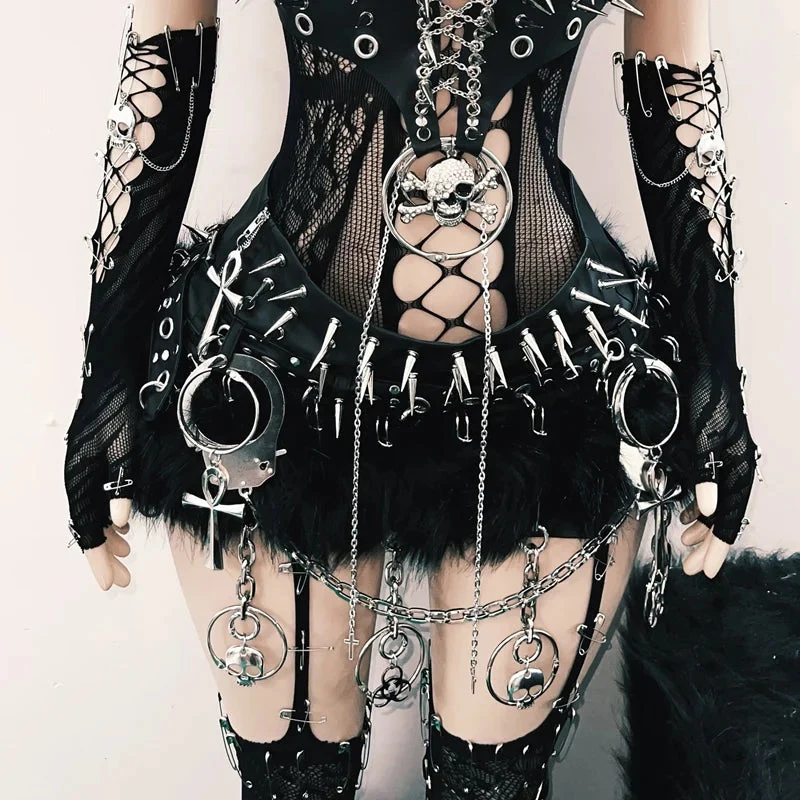 Cut out rivet metal chain o ring top