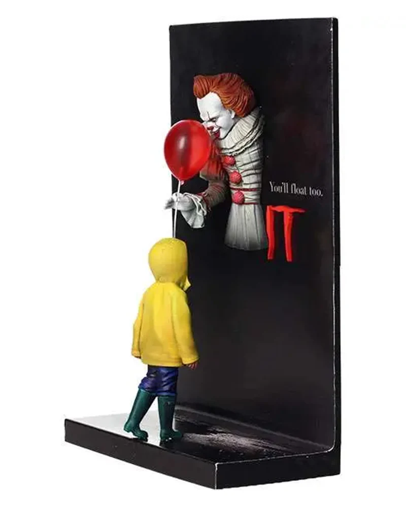 ES Pennywise & Georgie 3D Poster Display 25cm