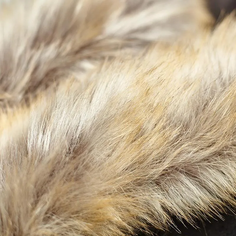 Gotischer Wollmantel mit Kapuze für Damen