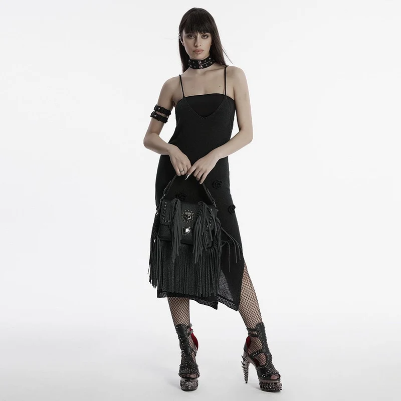 Gothic-Tasche aus Kunstleder mit Nieten und Quasten für Damen
