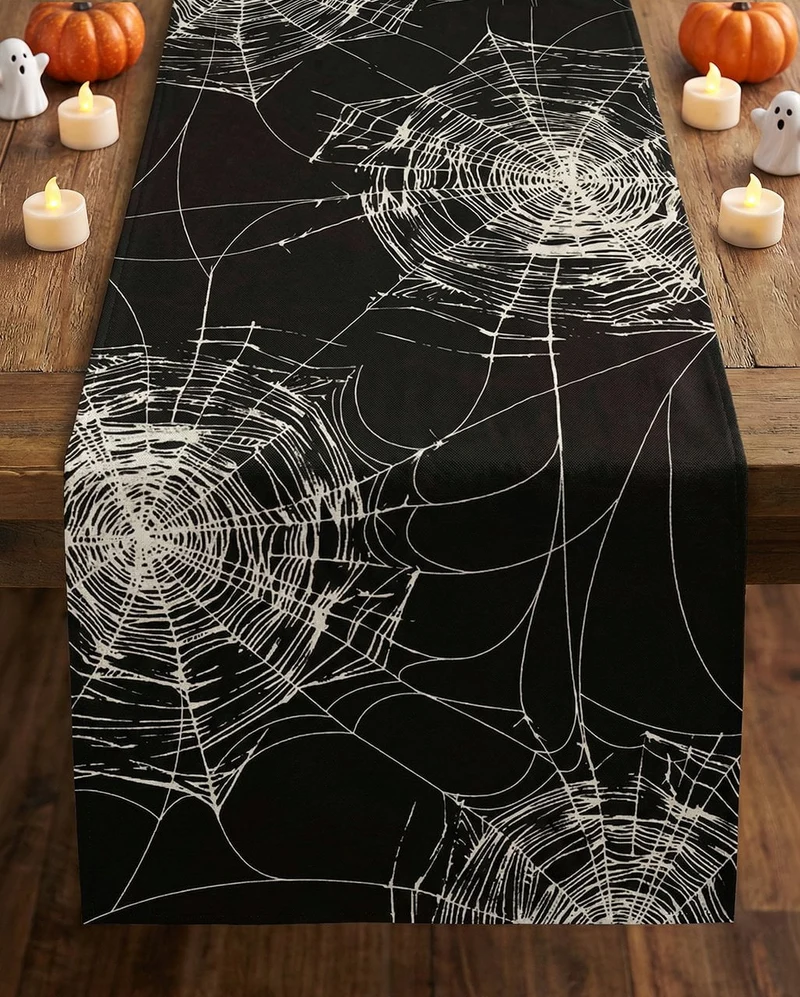 Midnight Cobweb Garden Tischläufer 183cm