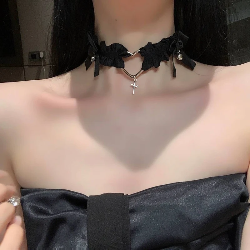 Gothic-Strumpfband aus Spitze mit Schleife und Glöckchen für Damen