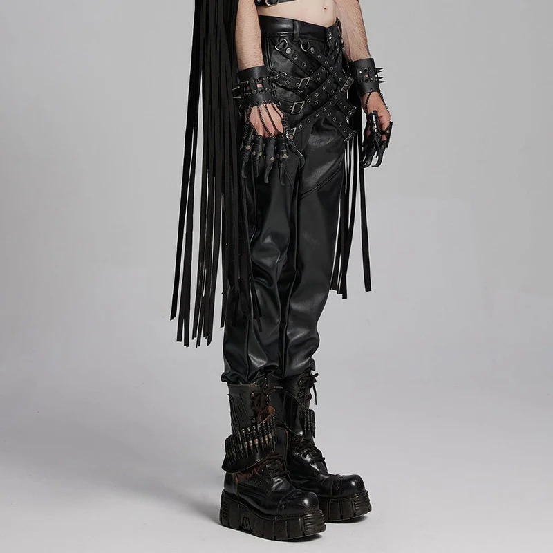 Herrenhose mit Punk-Ösen und Riemen zum Anschnallen