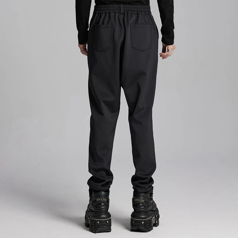 Herrenhose mit Cyberpunk-Patch und Nieten