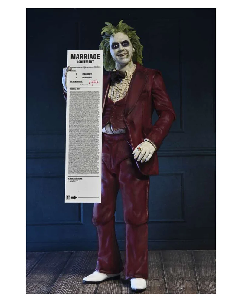 Beetlejuice Ultimate Beetlejuice Red Tuxedo Figur 18cm