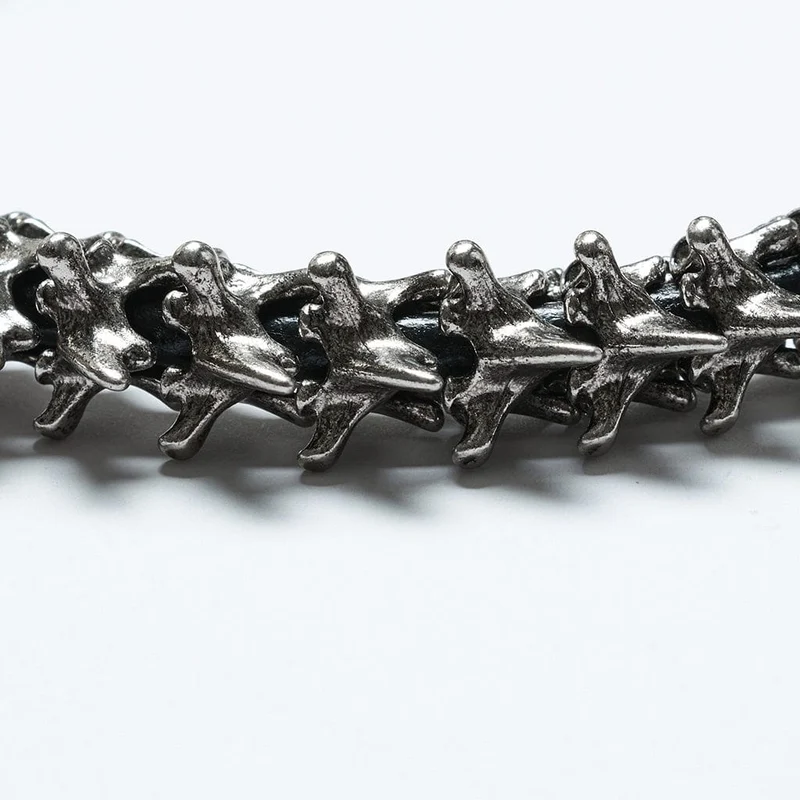 Halsband mit Punk-Spine-Magnetschnalle für Herren