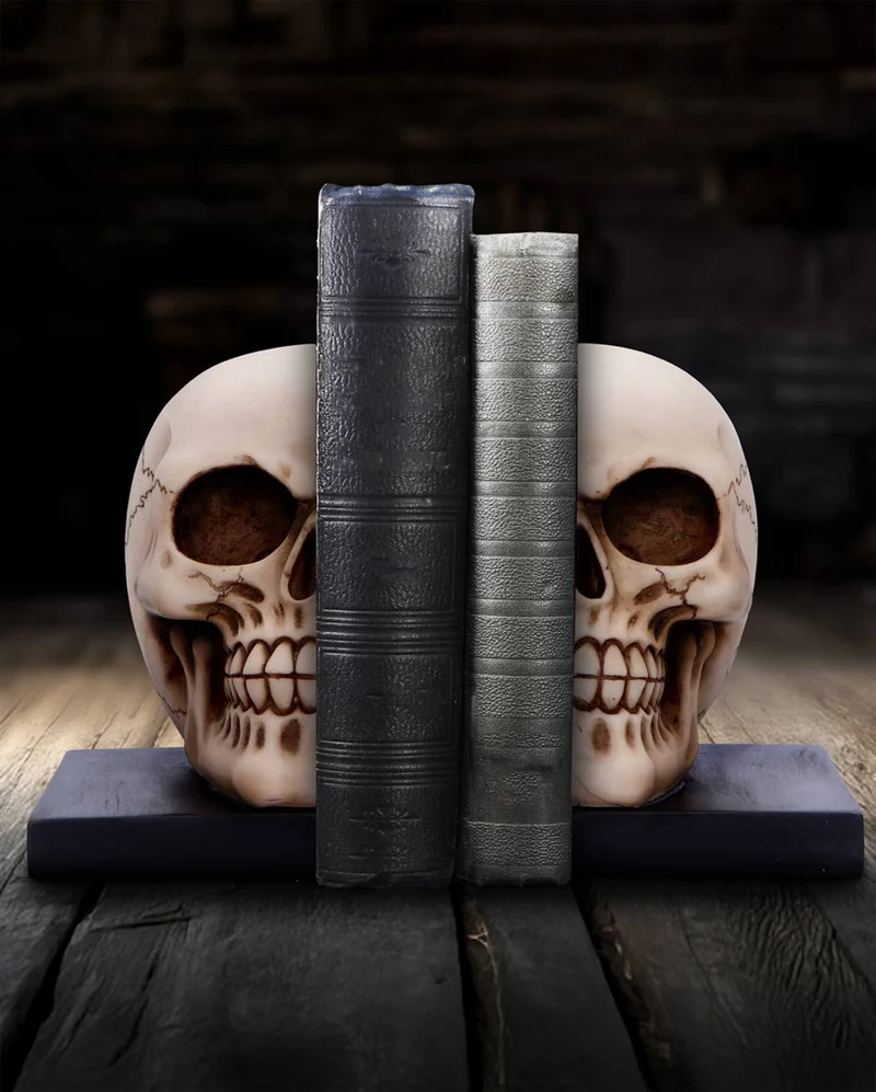 Final Chapter Totenkopf Buchstützen 13,5cm