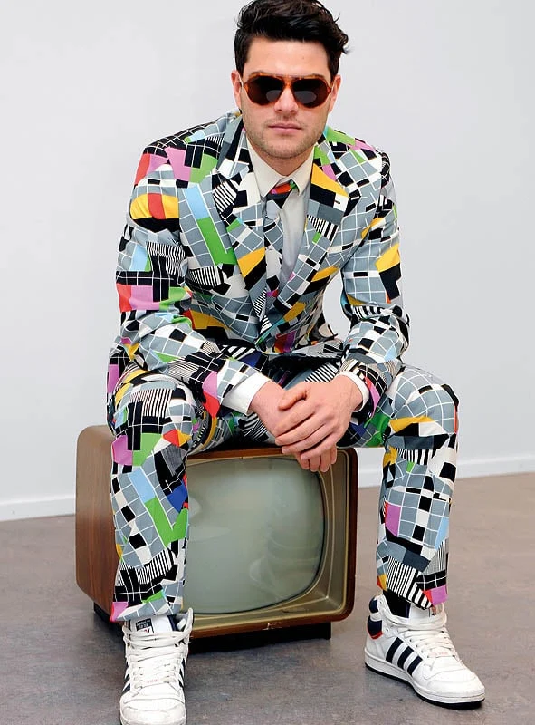 Deluxe Testbild Anzug OppoSuits