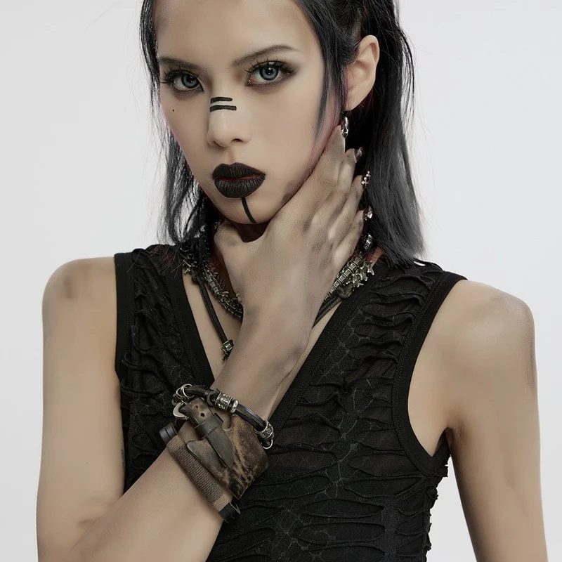 Armbandset aus Kunstleder mit Punk-Schnalle für Damen