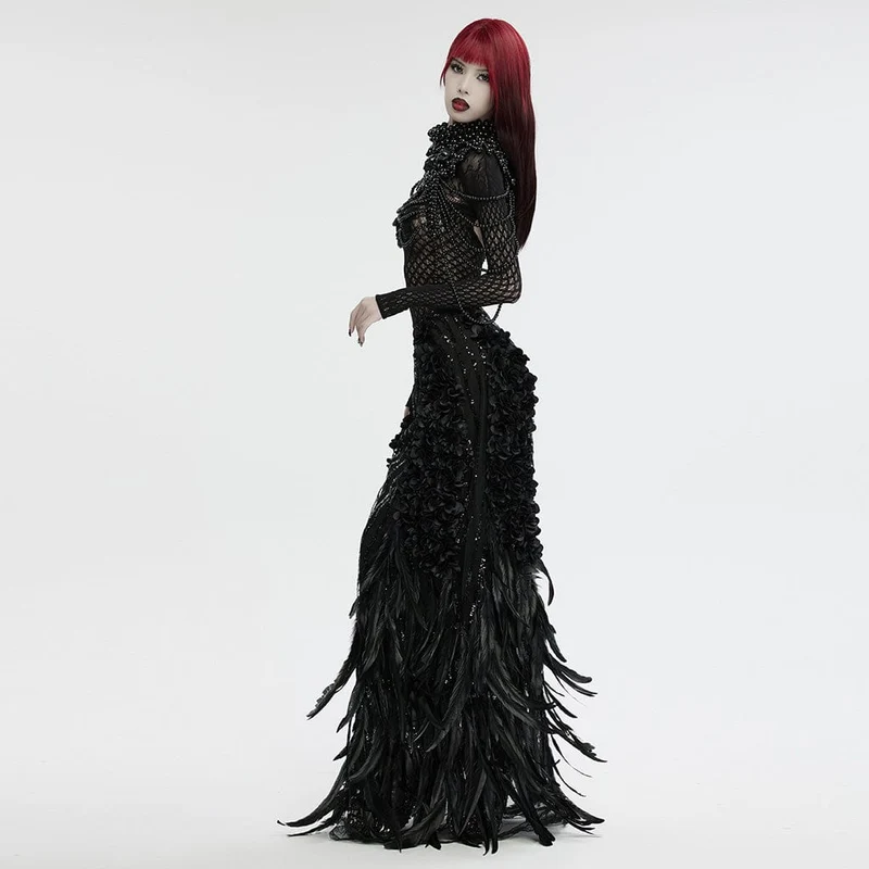 Damenhalsband mit Gothic-Totenkopf und Perlenbesatz