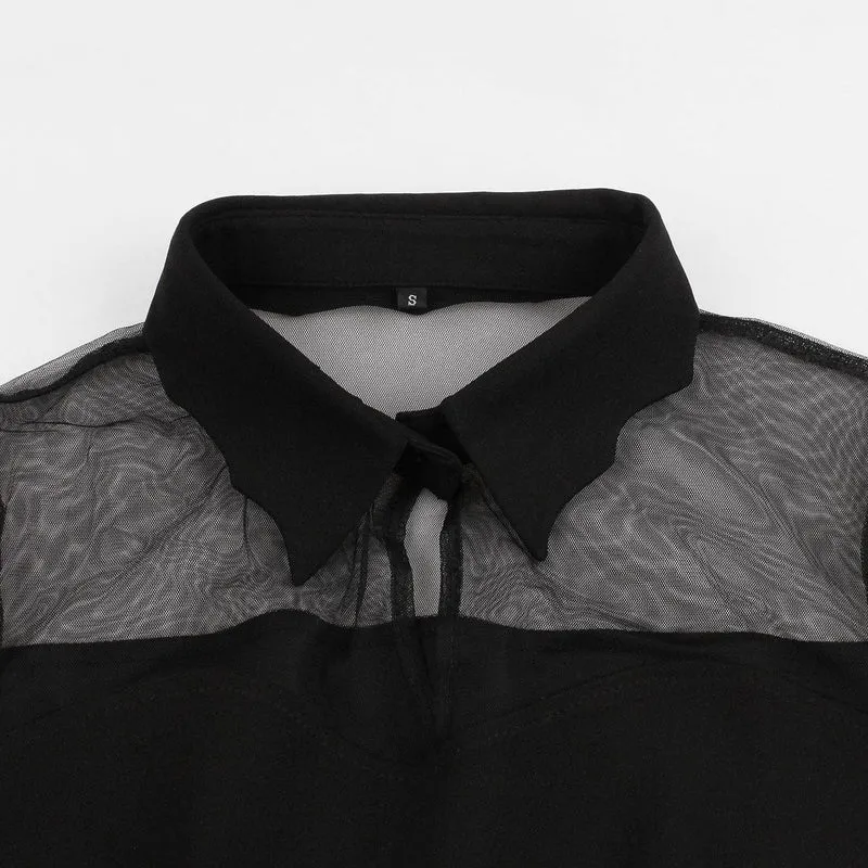 Gothic-Kleid mit ausgestellten Ärmeln und Netzstoff für Damen