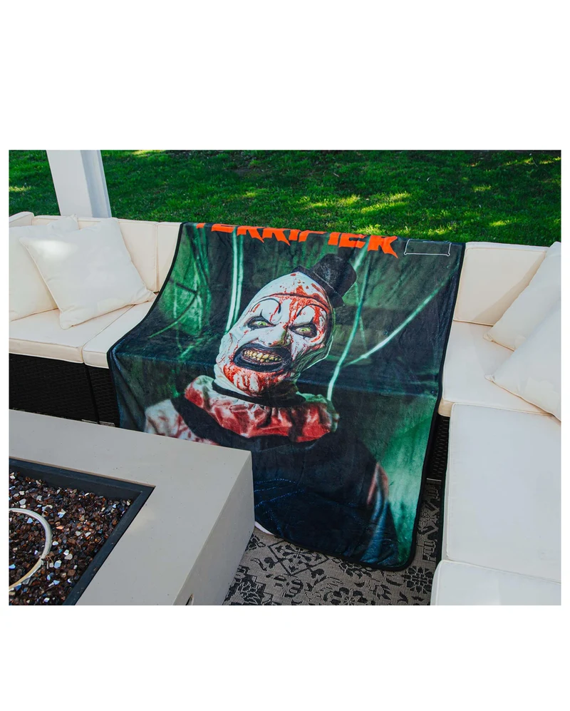 Terrifier 2 Art the Clown Kuscheldecke 152 x 114cm