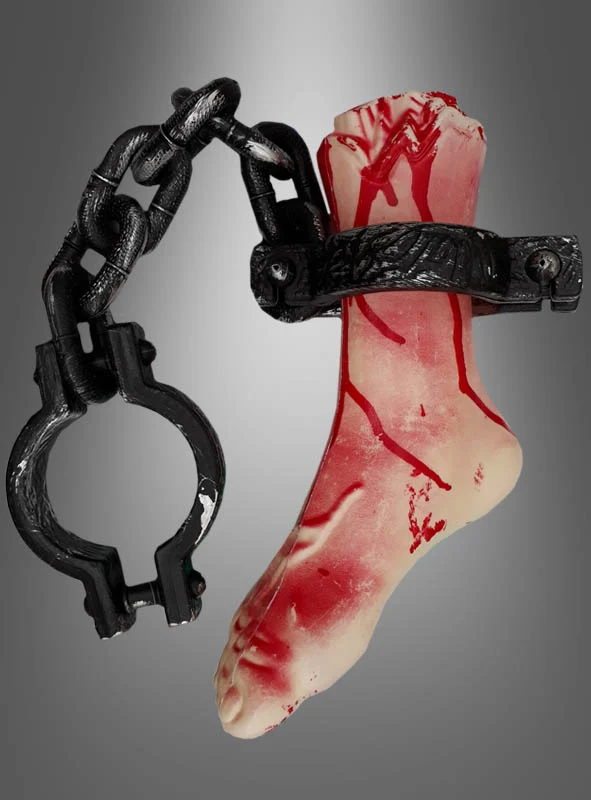 Dekoration Horror abgehackter Fuß an Kette
