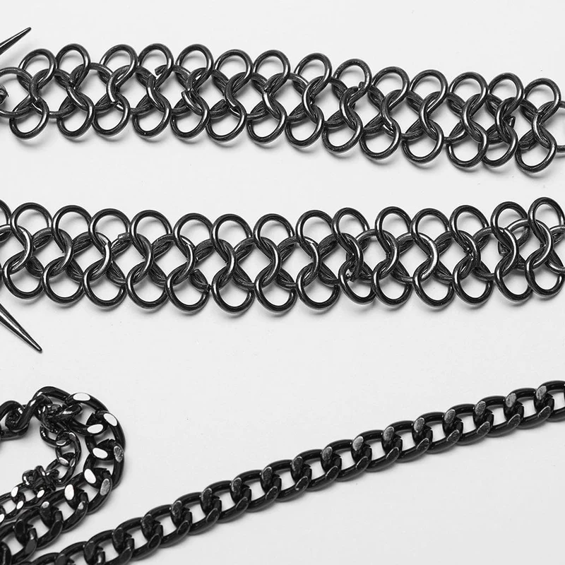 Punk-Körpergeschirr mit Neckholder und Nieten für Damen