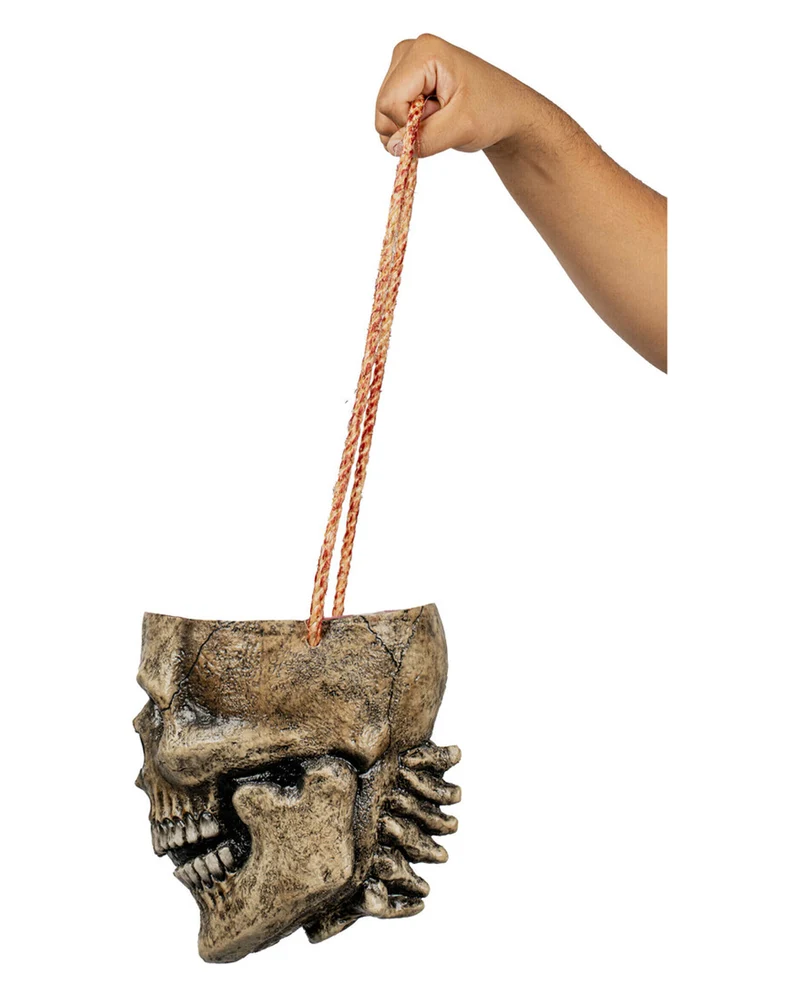 Totenkopf ohne Schädeldecke als Tasche