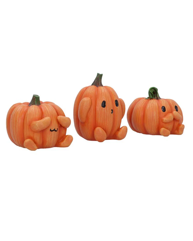 Three Wise Pumpkins