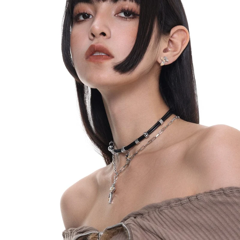 Punk-Kreuzschicht-Halsband für Damen