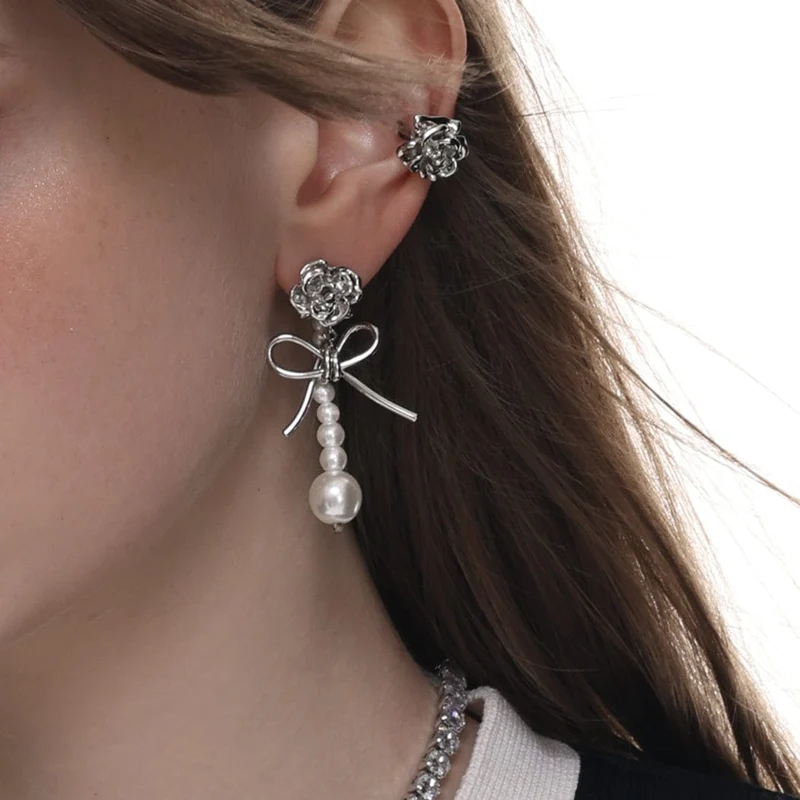 Damen-Ohrringe „Lolita“ mit Schleife und Rosenperlen