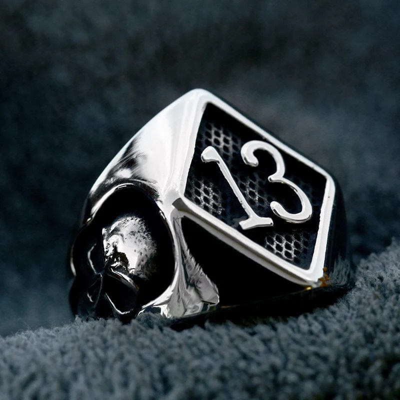 Punk-Totenkopfring mit der Nummer 13 für Herren