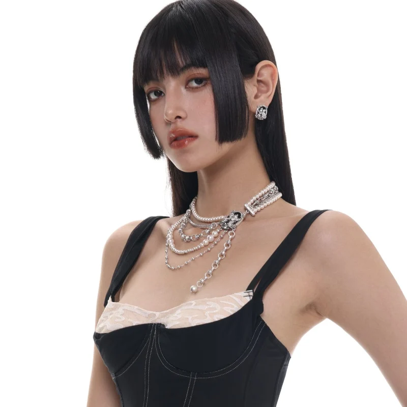 Mehrschichtige Punk-Angel-Halskette für Damen