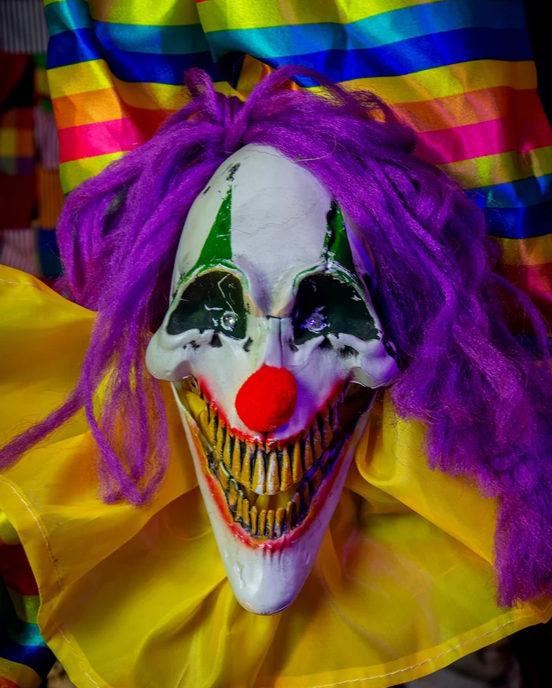 Grapschender Horror Clown Animatronic 120cm
