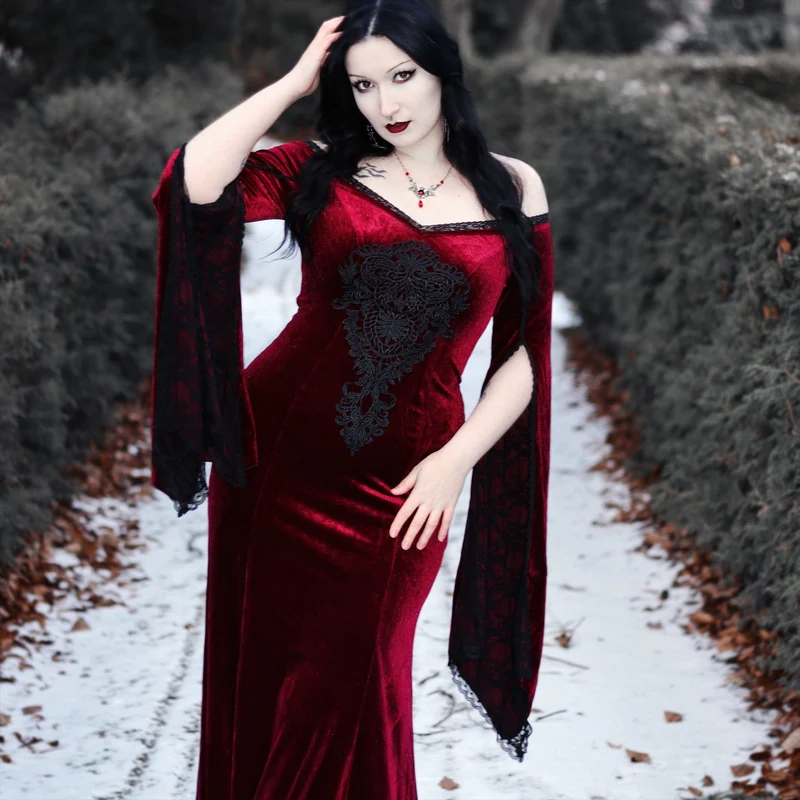 Damen-Hochzeitskleid aus Samt mit Gothic-Blumenstickerei, Spitze und Spleiß