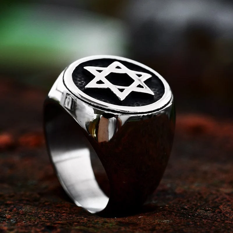 Herren-Punk-Ring mit ausgehöhltem Stern