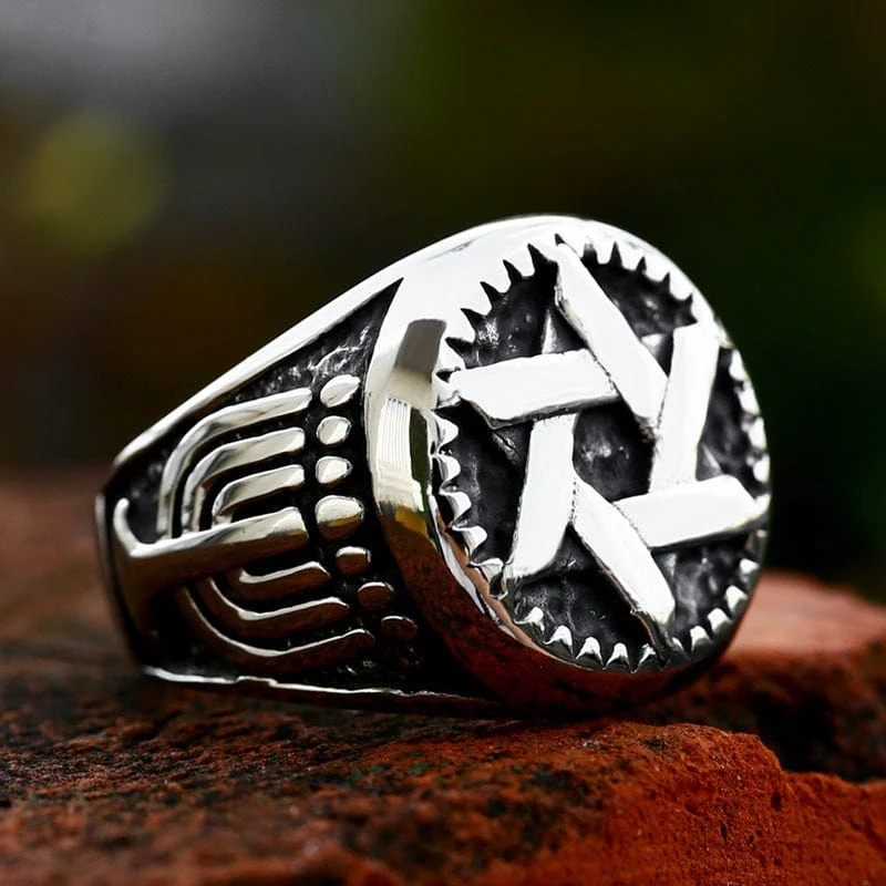 Herren-Punk-Ring mit ausgehöhltem Stern und Wellenmuster