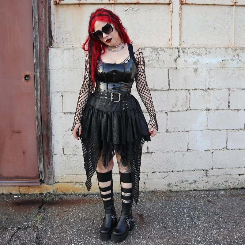 Gothic-Rock für Damen mit unregelmäßigem Mesh-Splice-Schnallenmuster, Schwarz