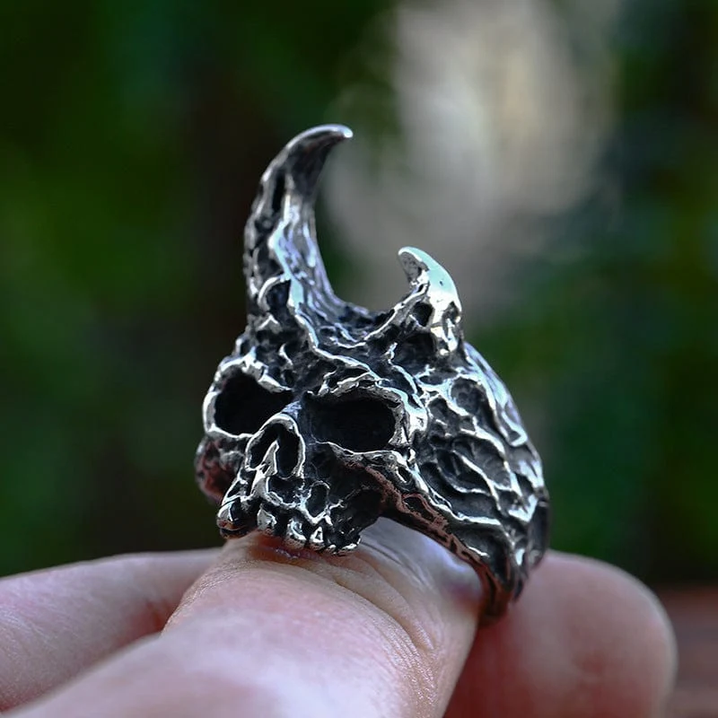 Herren Punk Horned Skull Ring