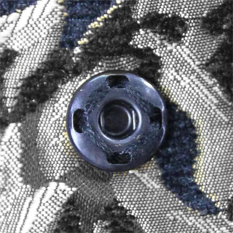 Herren Gothic Stehkragen Totem bestickte Weste Silber