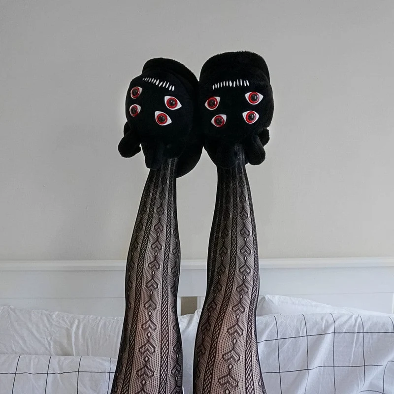 Frauen-Punk-Herz-Fischnetz-Pantynose