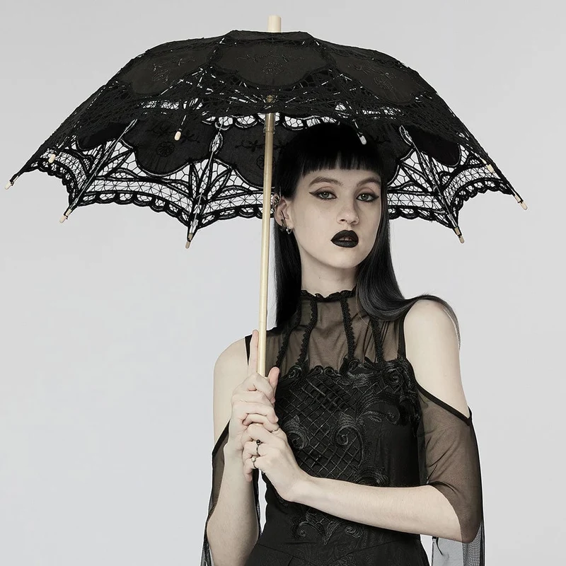 Gotischer Regenschirm mit floraler Spitze für Damen