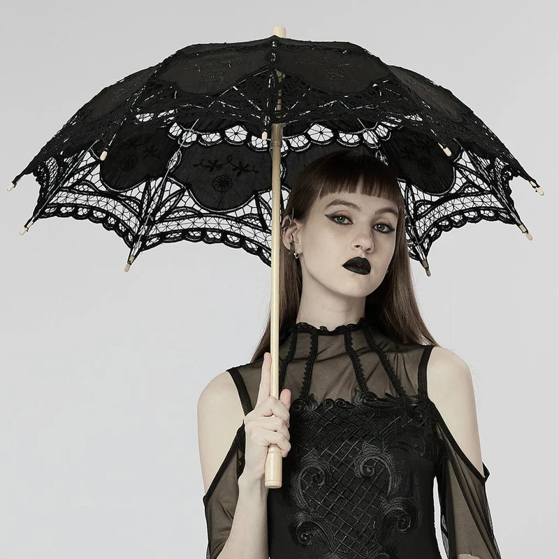 Gotischer Regenschirm mit floraler Spitze für Damen