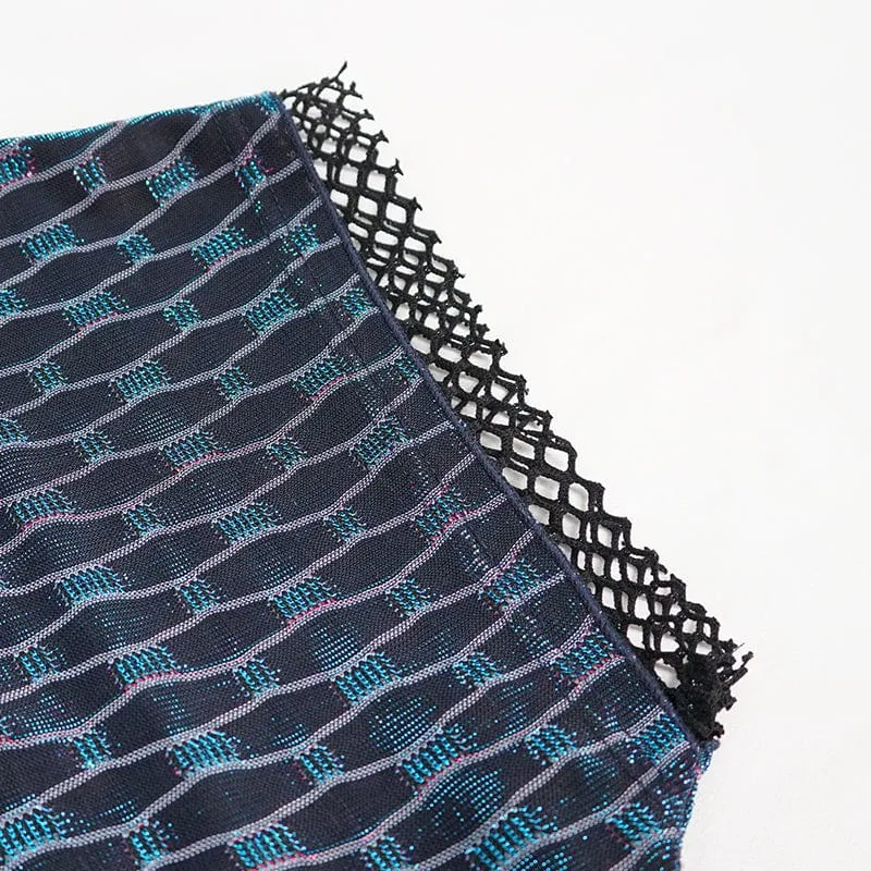 Crop-Top aus gespleißtem Mesh mit Grunge-Scaly-Print und Schnallenriemen für Damen