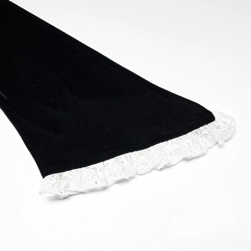 Damenkleid aus Gothic-Spitze mit Stehkragen und unregelmäßigem Saum