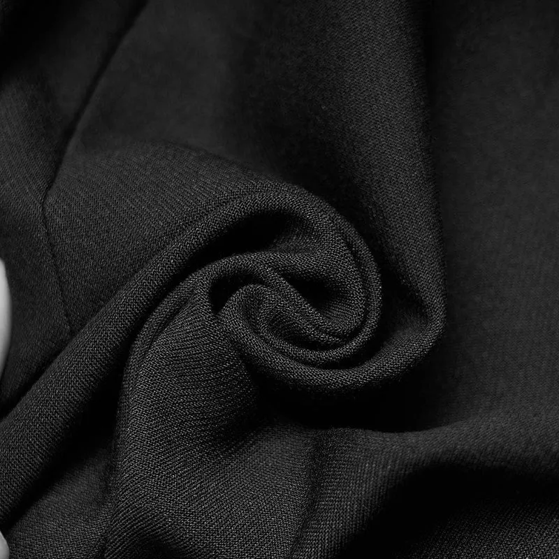 Damenrock in A-Linie mit zwei Taschen im Punk-Stil