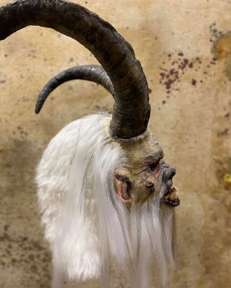 Blizzard Schnee Krampus Maske