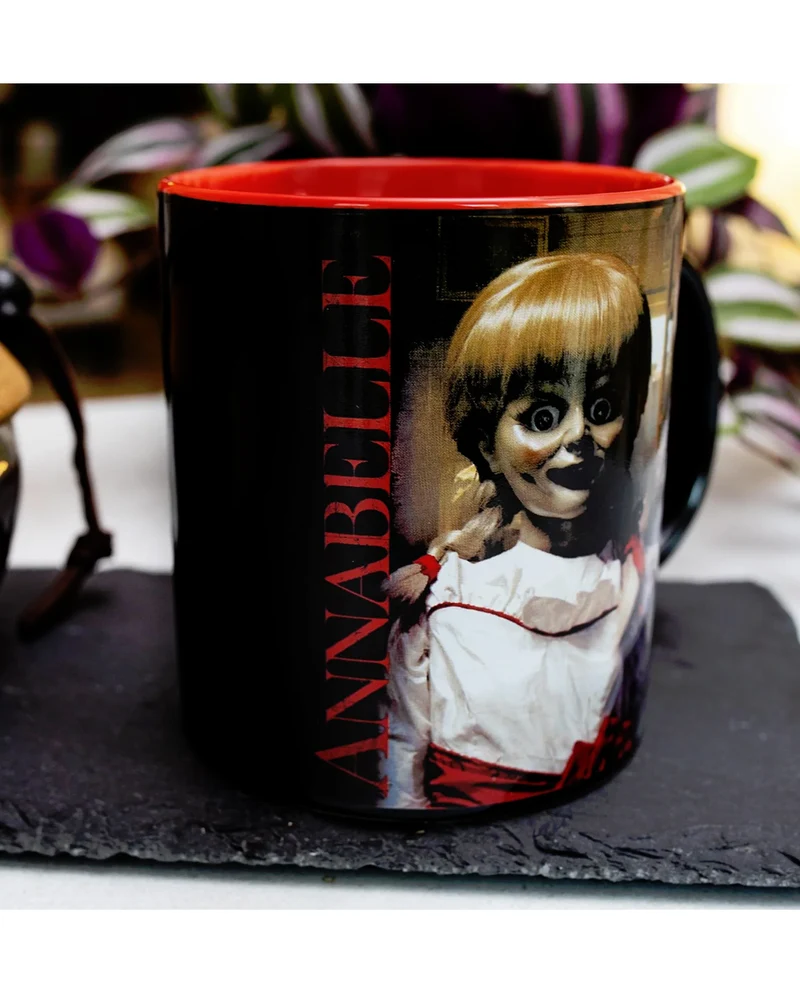 Annabelle The Conjuring Tasse