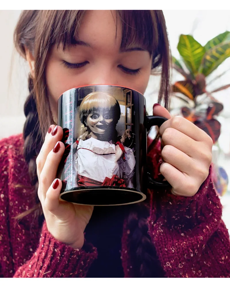 Annabelle The Conjuring Tasse