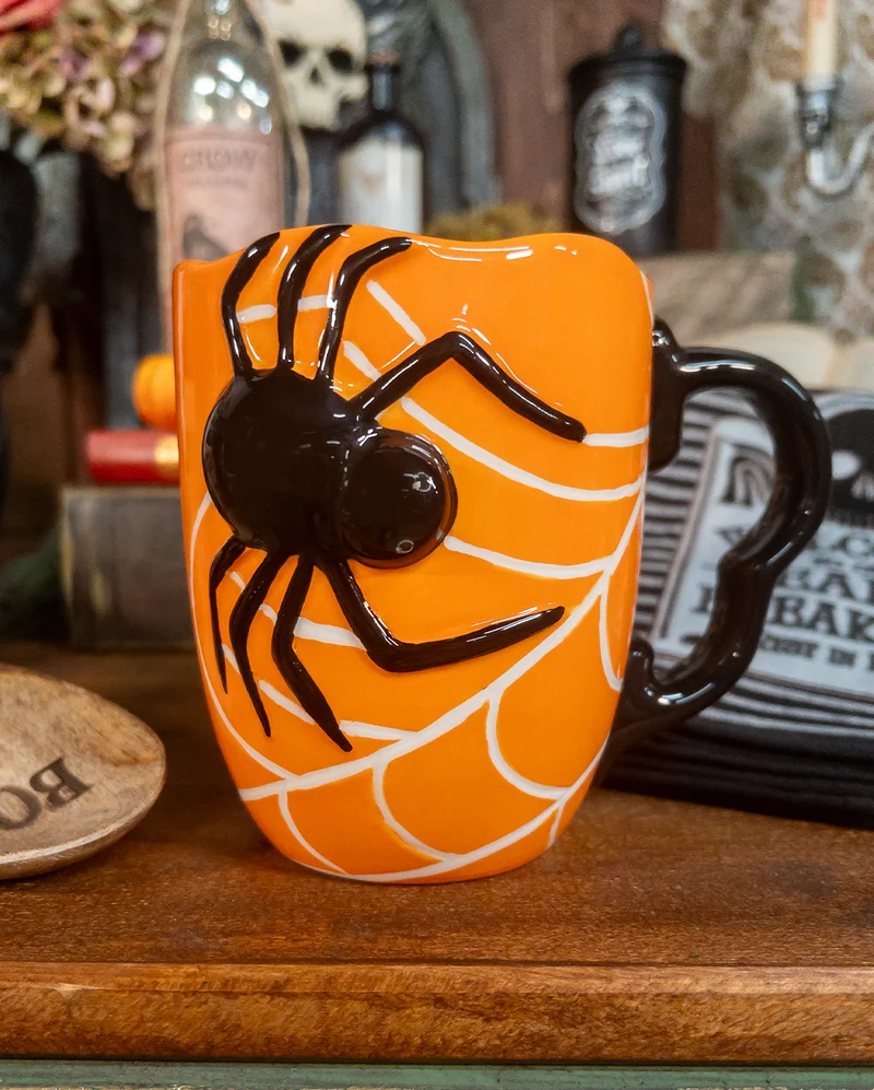 Große Halloween Tasse mit Spinne & Spinnennetz 500ml