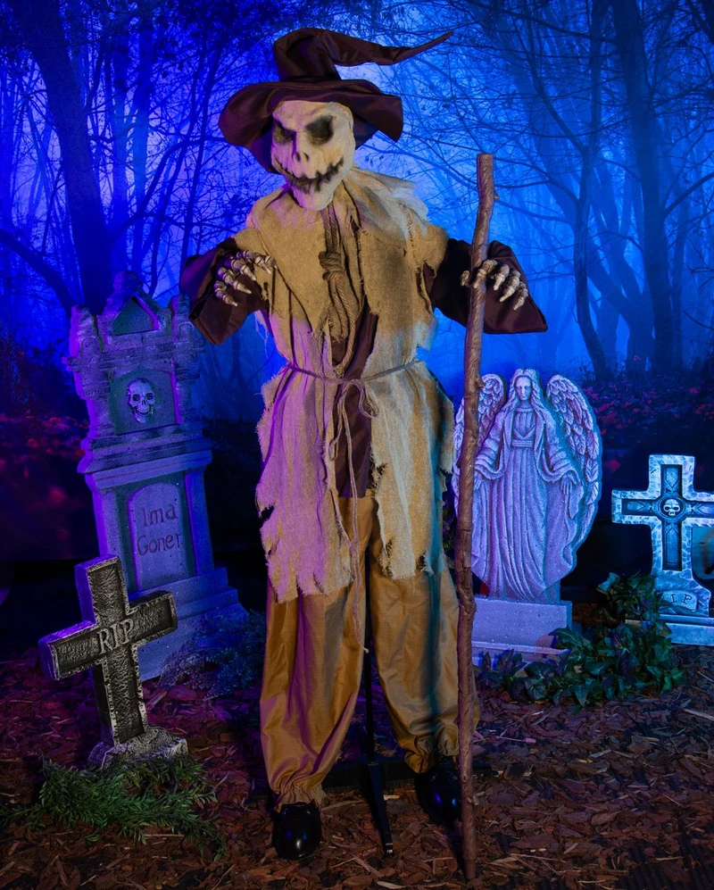 Evil Farmhouse Scarecrow mit Bewegung, Sound & Light 183cm