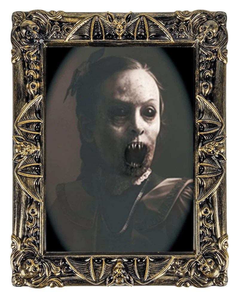 Cruel Nanny Disturbia Lenticular Portrait 50x39cm