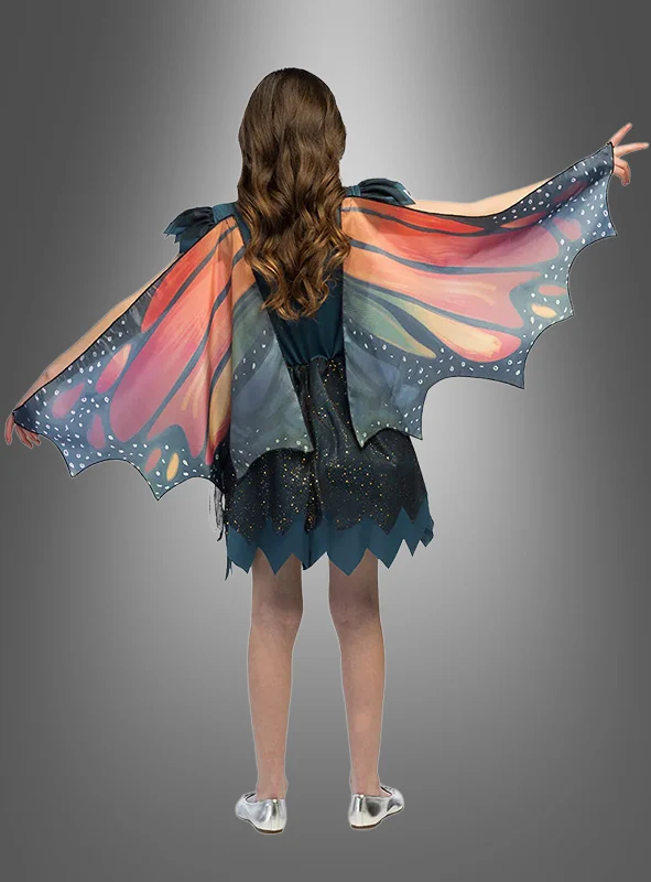 Kleid mit Schmetterlingsflügel