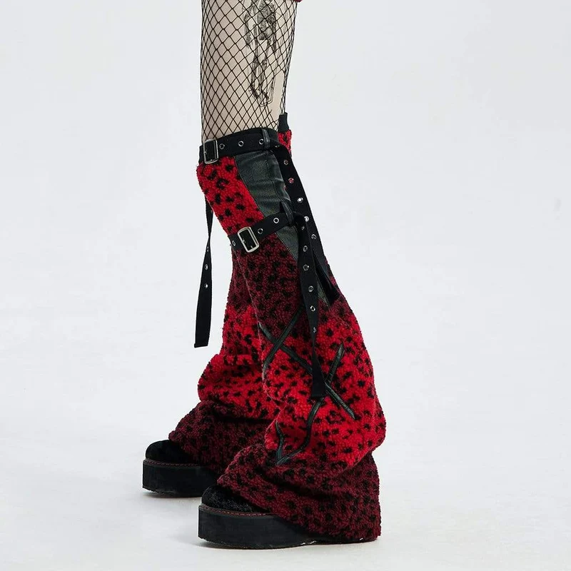 Lange Punk-Stiefel aus Wolle für Damen mit verstellbaren Riemen